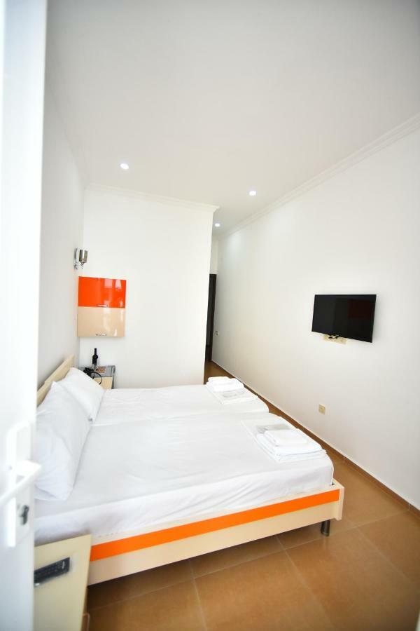 Orange Home Hotel 바투미 외부 사진