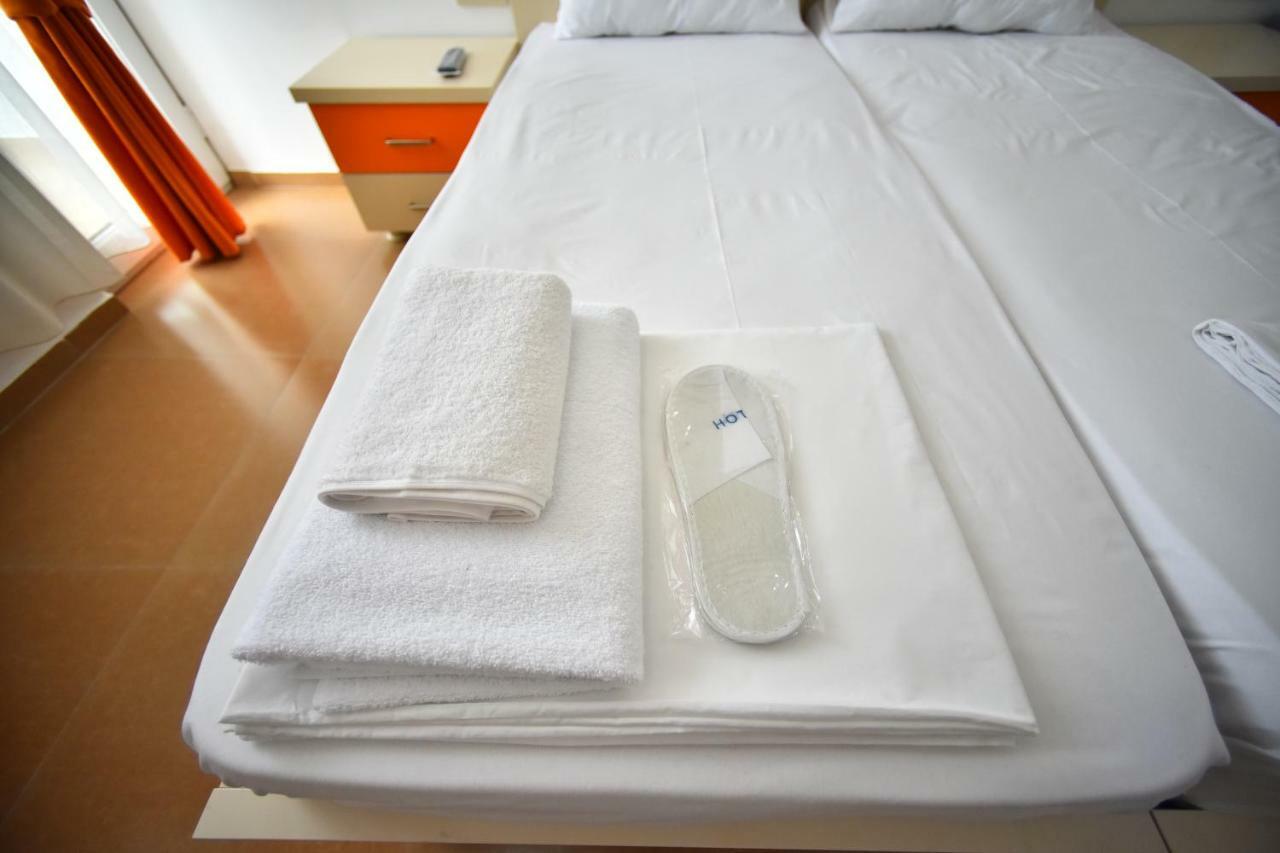 Orange Home Hotel 바투미 외부 사진