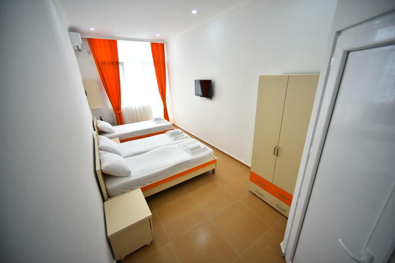Orange Home Hotel 바투미 외부 사진