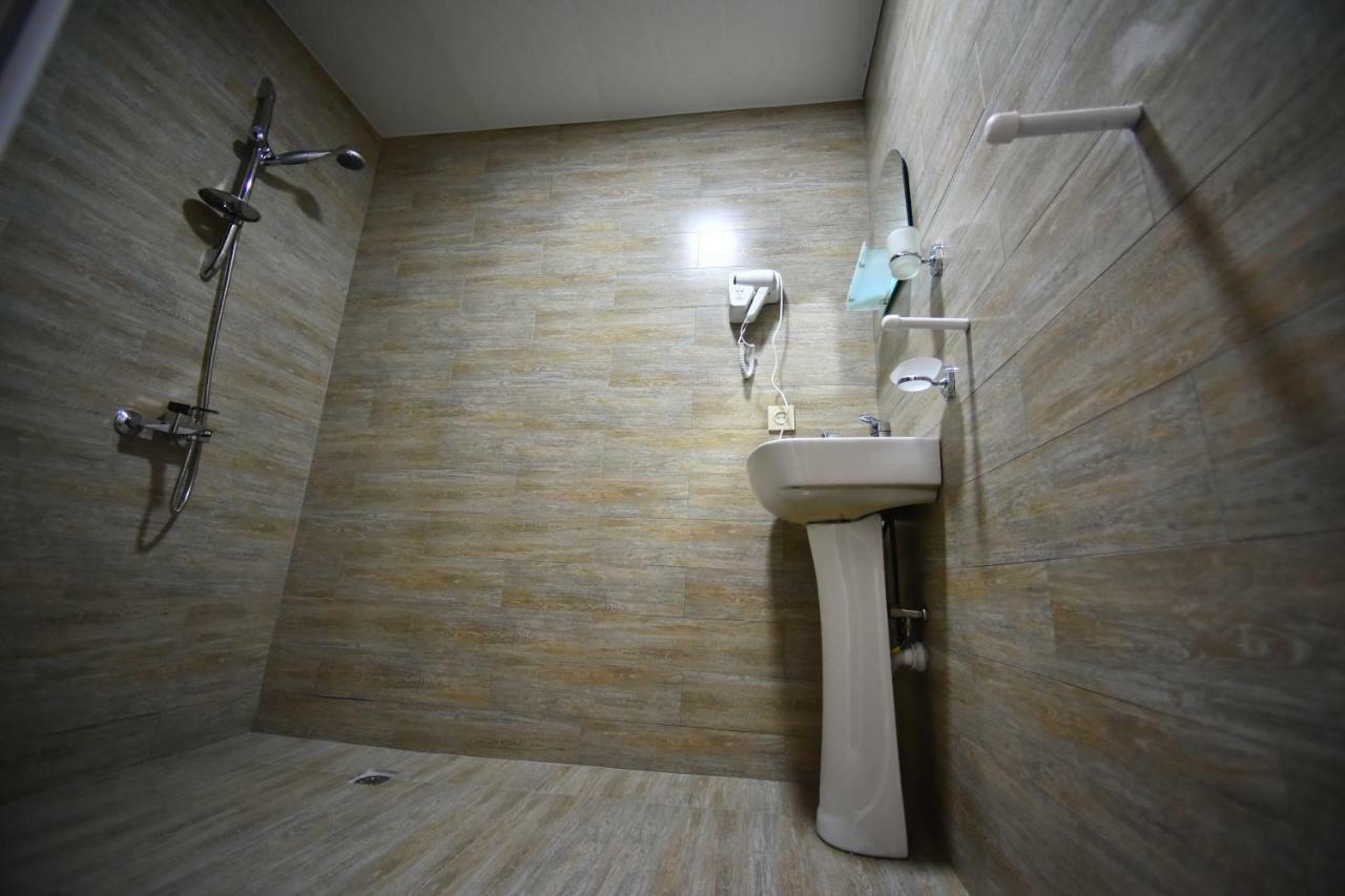 Orange Home Hotel 바투미 외부 사진