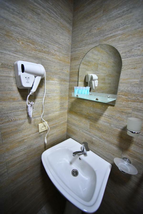 Orange Home Hotel 바투미 외부 사진