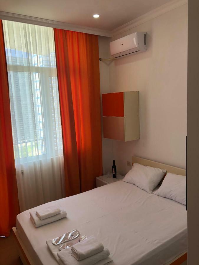 Orange Home Hotel 바투미 외부 사진